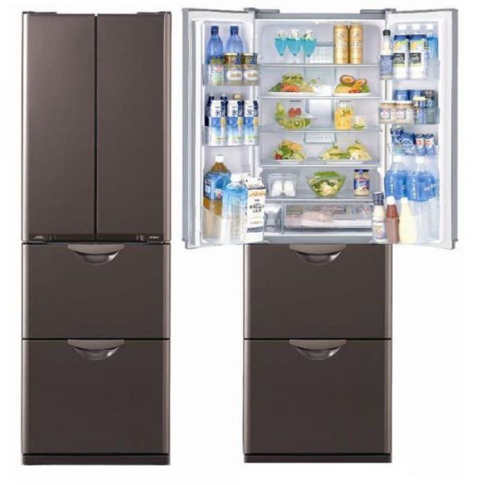 Køleskab med flere kamre.