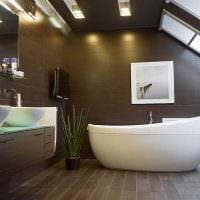 mulighed for en smuk stil på et badeværelse med et vinduesfoto
