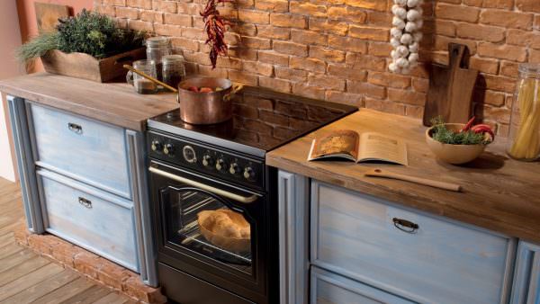 A modern világban szinte minden konyhában van elektromos tűzhely, ami nagyban megkönnyíti a főzés folyamatát.