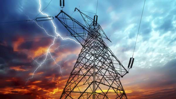 Az elektromos hálózatokat az elektromos energia alacsony stabilitása jellemzi