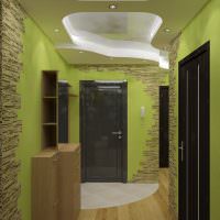 Ljusgröna väggar i en liten korridor