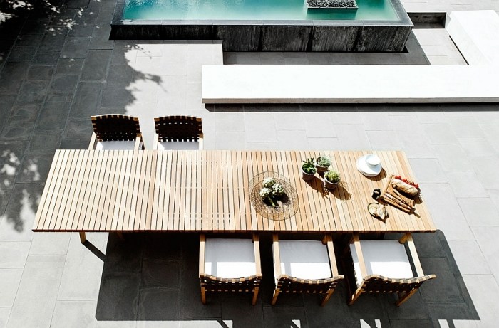 Teak-udendørs-bord-Tribu-rektangulært-bord-top-teak-møbler-sæt-udendørs