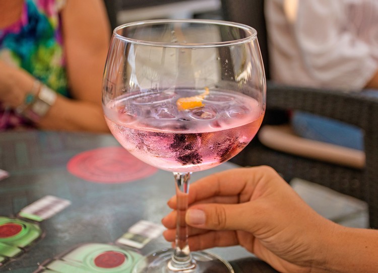 Bomay Gin Pink Pink Cocktails Campari Milano Opskrift