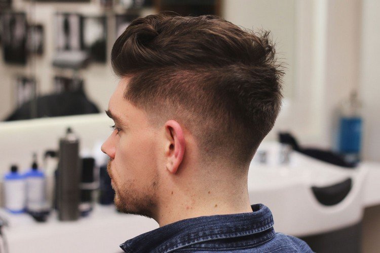 pompadour-frisure-fade-undercut-nutidige-herre-frisurer