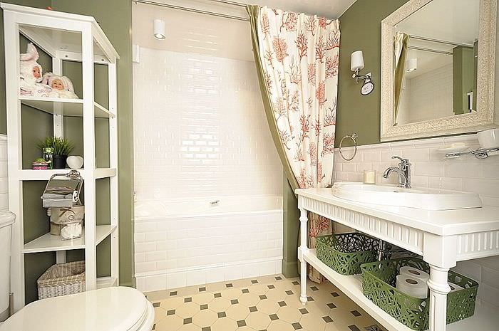 Kombinovaný design koupelny ve stylu Provence