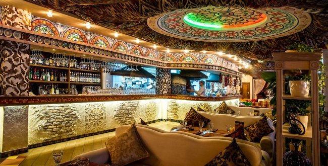 chaikhana lounge restaurant bar orient atmosfære