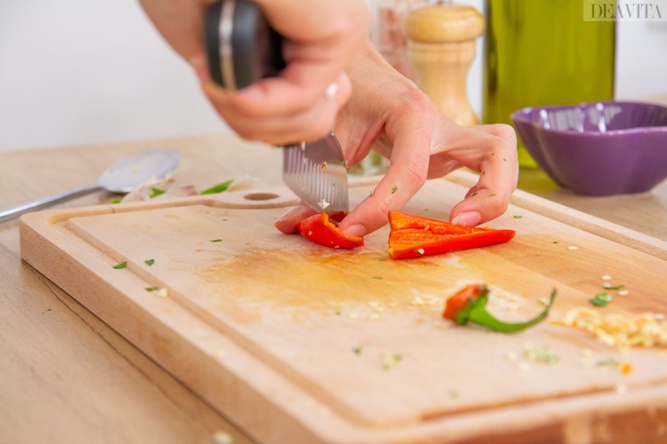 Forbered Chimichurri Sauce Skær chili -groberne