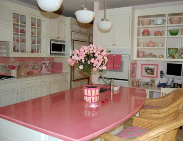 Ett extraordinärt val och en rosa bordsskiva.