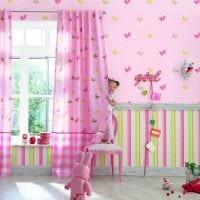 esimerkki vaaleanpunaisen käytöstä kauniissa asunnon sisustuskuvassa