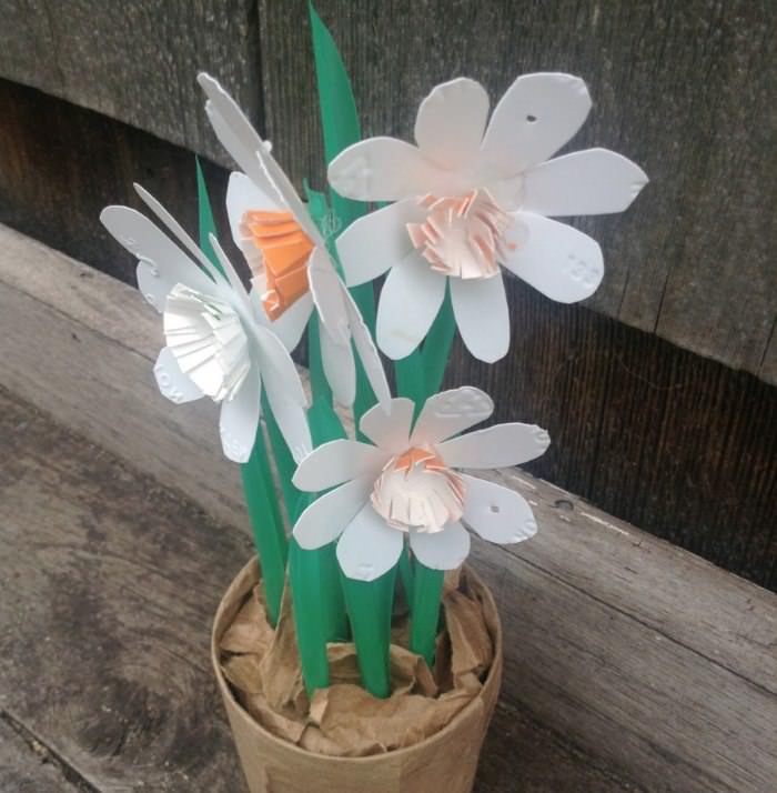 DIY műanyag virágok