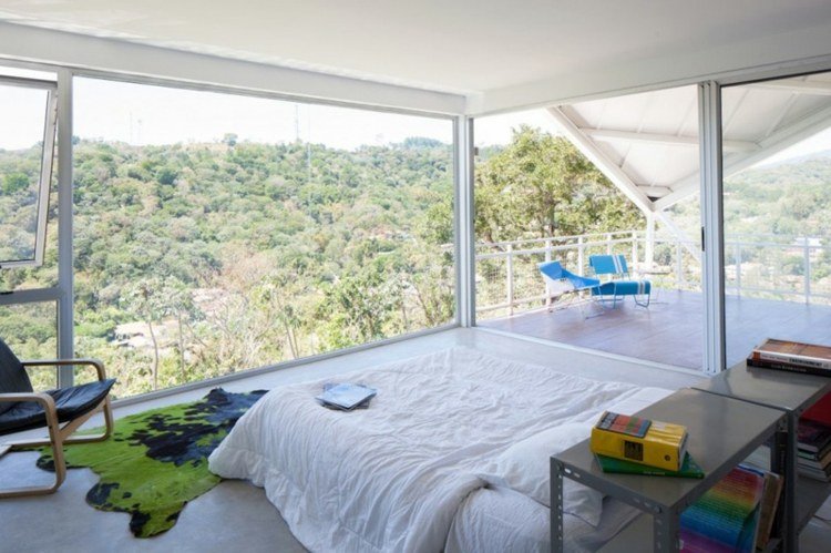 soveværelse udsigt børn tæppe terrasse liggestole