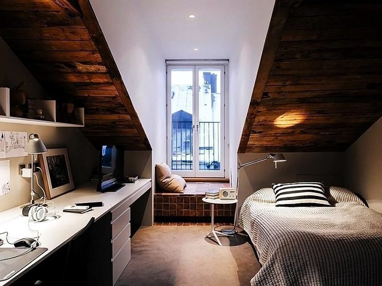 Rustik soveværelsesmøbler i trendig stil med soveværelse med skrivebord