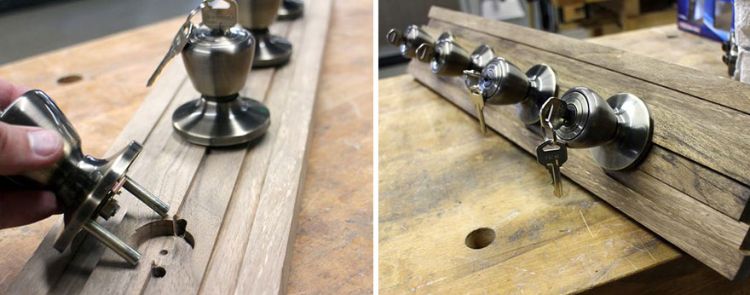 DIY nøglebræt gør dig selv nøgleholder nøglering nøglering træplade vintage retro dørlås
