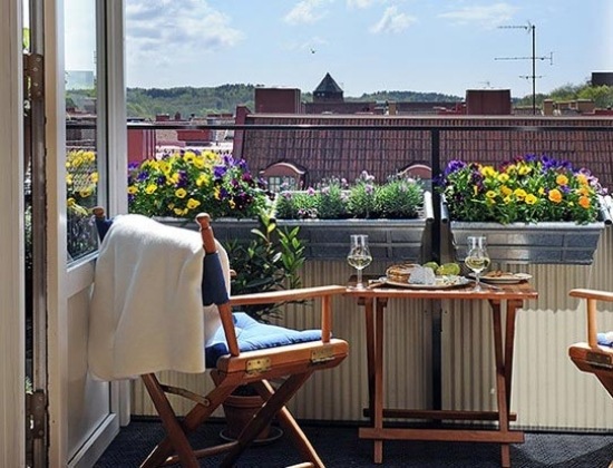 ideer altanplanter på terrassen udsigt blomster