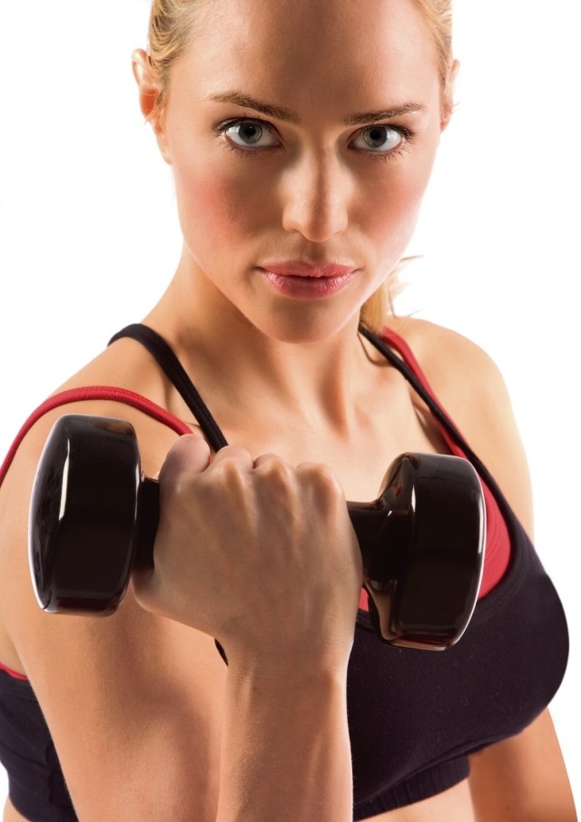 effektiv træning kvinde løfte vægte arm træning