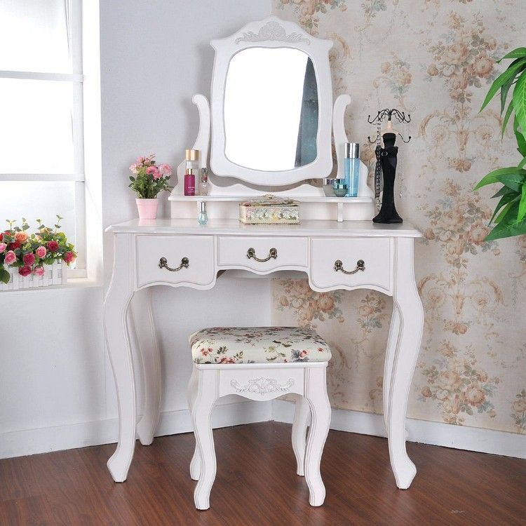 shabby-chic-soveværelse-møbler-toiletbord-elegant-vintage-design