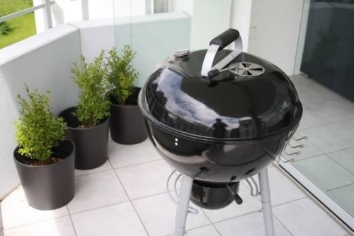 sikker altan grillning 7 forskrifter model i sort