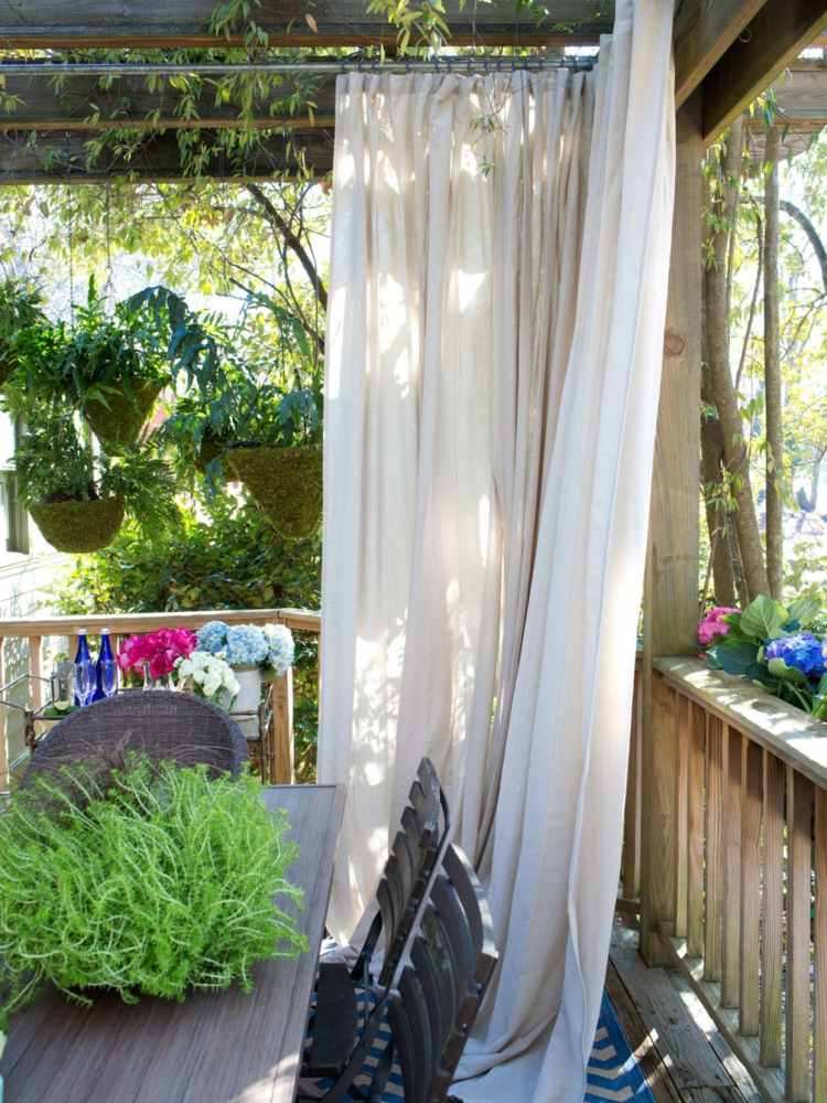 Byg en privat skærmhave selv gardiner hvid terrasse