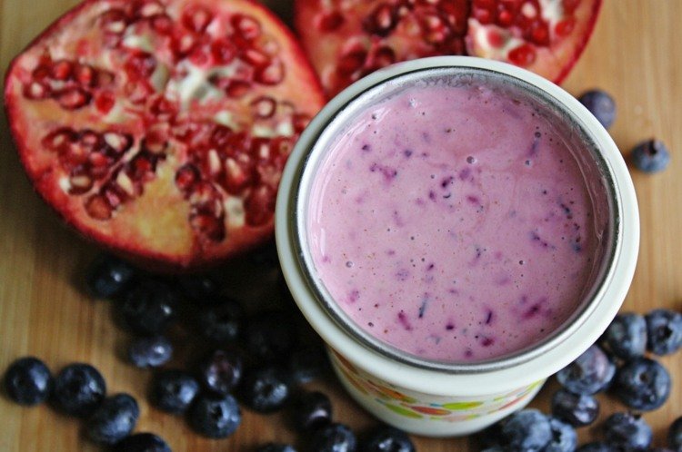 granatæble smoothie blåbær frugt ernæring dessert