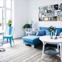 ideen om å bruke en uvanlig blå farge i stil med et hjemmebilde
