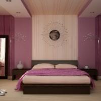 világos nappali belső tér különböző színekben fotó