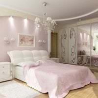 világos rózsaszín kombinációja a nappali belsejében más színekkel