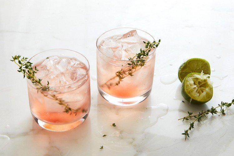 Sommer spritzer rose vin cocktails sommer opskrifter