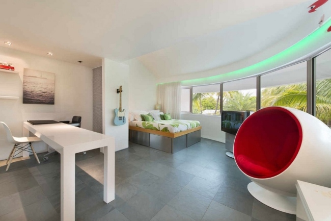 Teenager værelse panoramaudsigt-designer lænestol-lys bar grøn belysning ideer