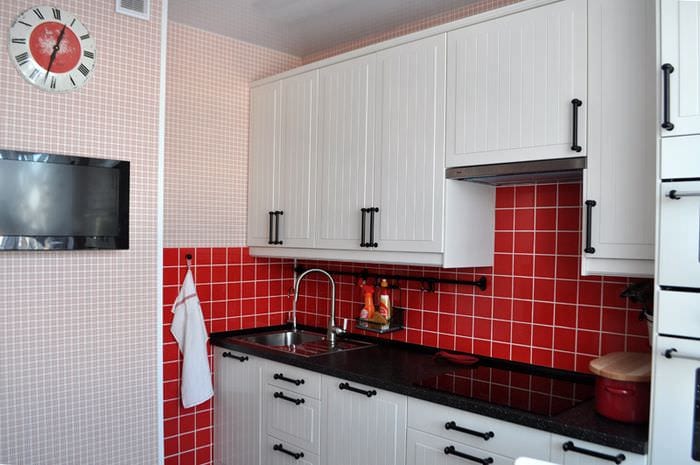 køkken med ventilationskanal design