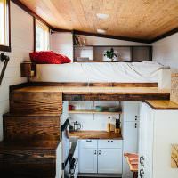 Egy ágy megszervezése a konyhában egy vidéki házban