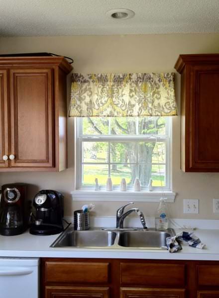kjøkken-vask-vindus-gardiner-diy-kjøkken-vindu-valances-med-dobbel-bolle-kjøkken-vask-også-image