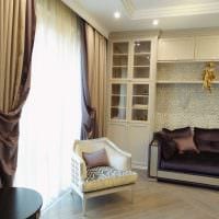 et eksempel på brugen af ​​moderne gardiner i et smukt værelseindretningsfoto