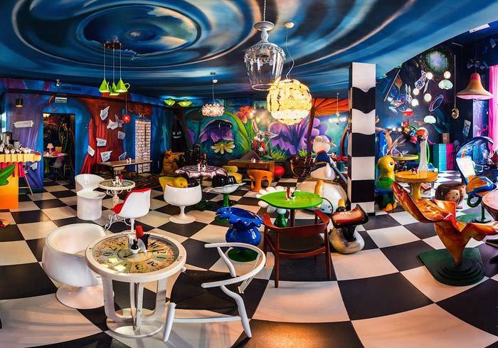 alice in cafe design kaviarne