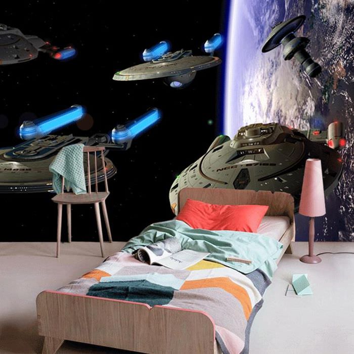 Starships på veggen i barnerommet