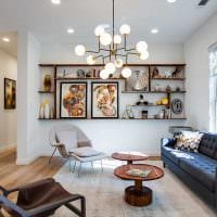 a nappali világos belső térének ötlete modern stílusú képben