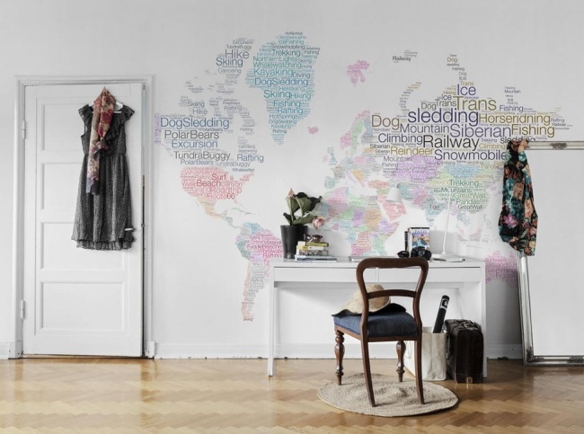 Tapetmønster i stort format væg-atelier-atmosfære-ideer møblering-verdenskort