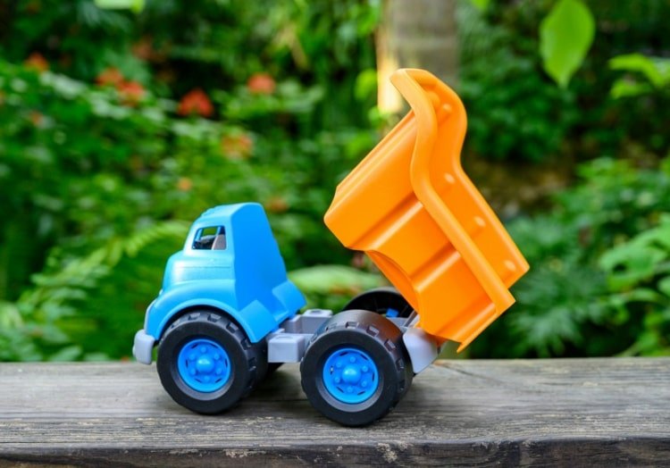 Rengøring af legetøj - tips til let pleje af plastiklegetøj