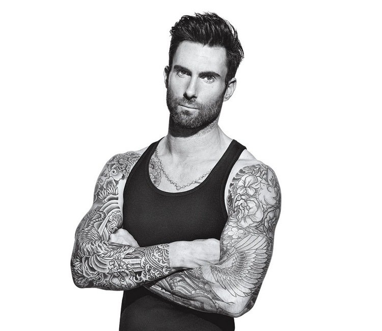 Adam Levine er en af ​​stjernerne med tatoveringer uden mening