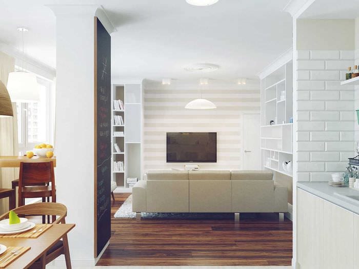 опция за красив декор на апартамент в светли цветове в модерен стил