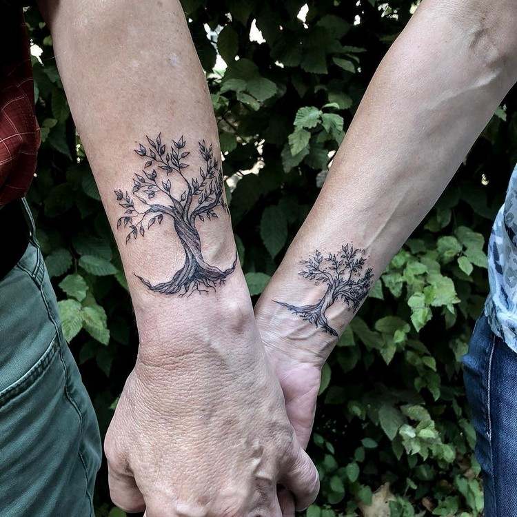 stamtræ rødder tatovering familie mand kvinde