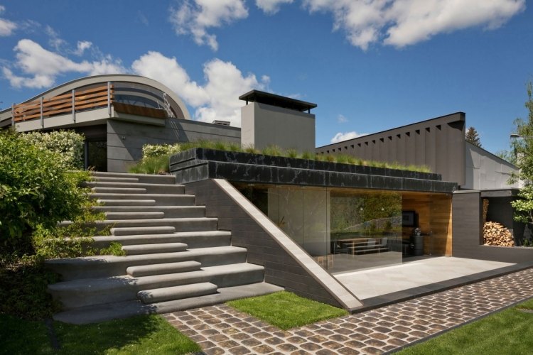 Terrasse og have -moderne-arkitektur-landskab-trapper-tagterrasse-natur-græsplæne