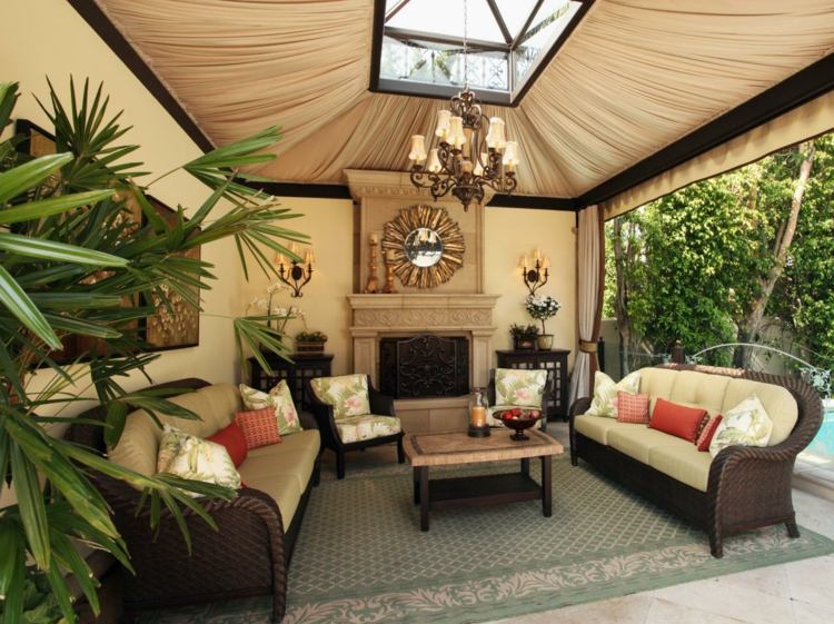 terrasse design atmosfære hyggelig baldakin stof sofa sæt pejs