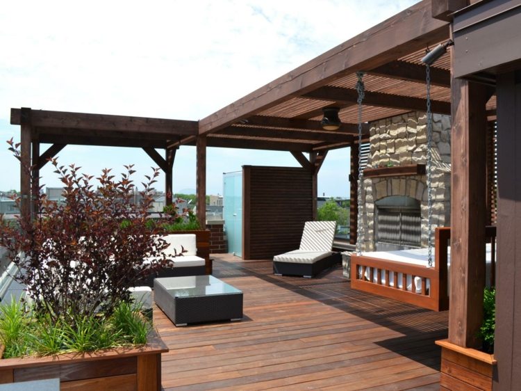 Terrasse design trægulv højbede gynge