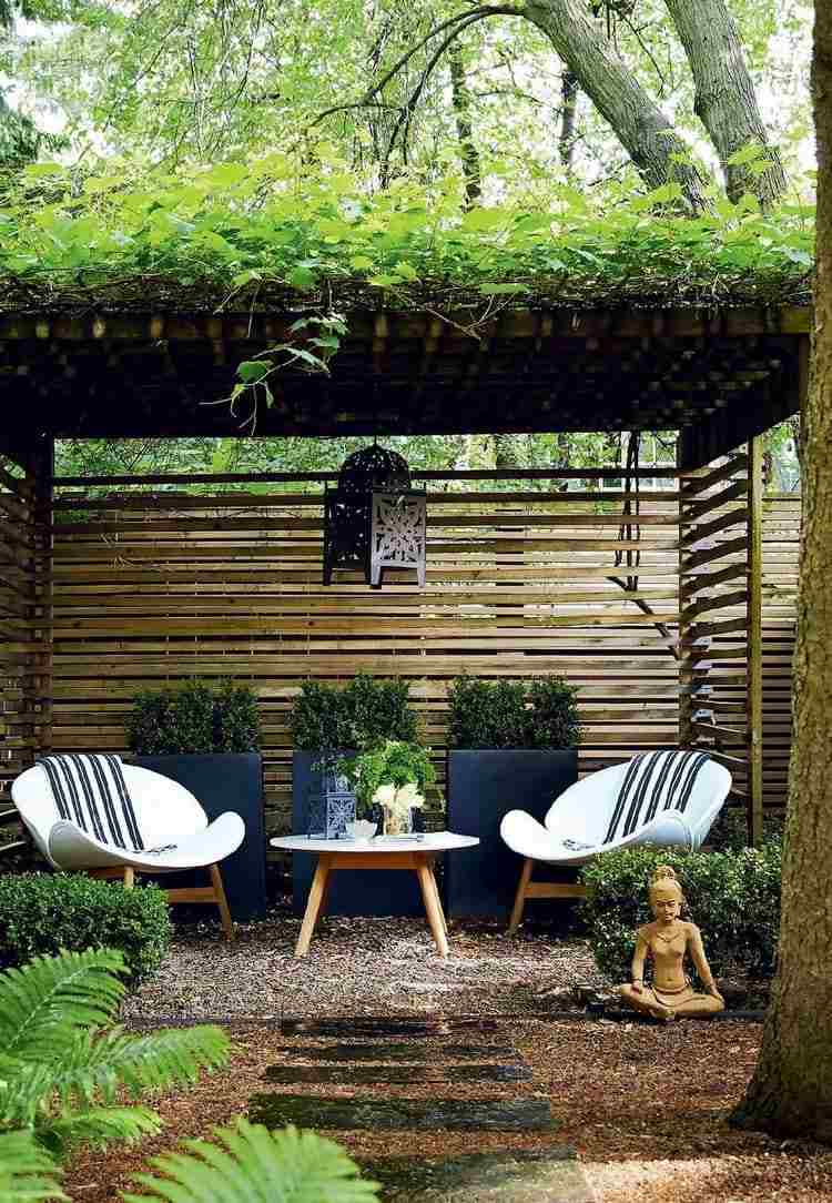 Terrasse design ideer i asiatisk stil, grøn pergola, potteplanter