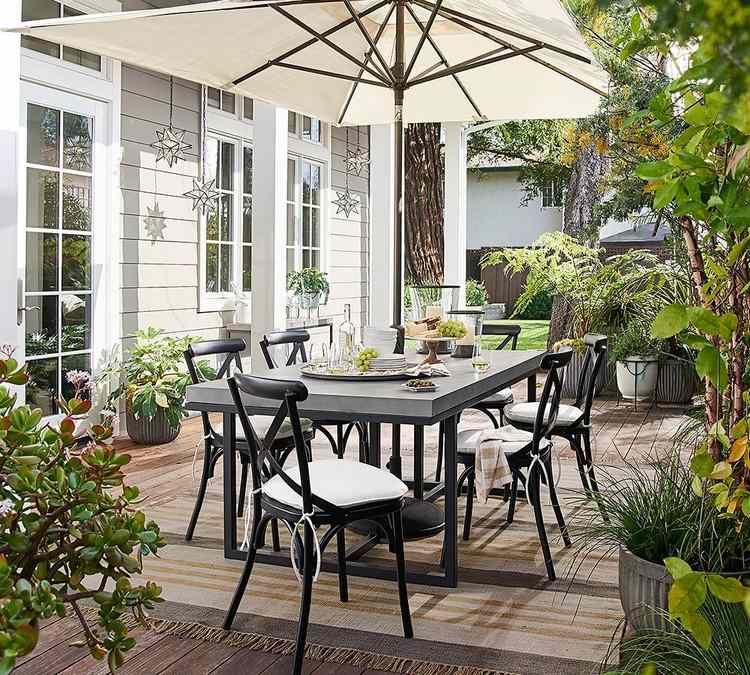Terrasse design ideer design spiseplads med en parasol