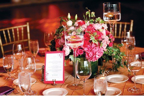 Engagement familie fest bord dekoration ideer blomster