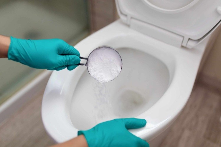 sodavandsrensning toilethjælpemidler rengøringstip