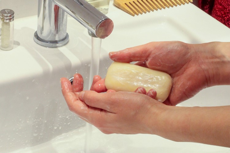 Håndsæbe dårligt for huden tørre hænder pleje tips