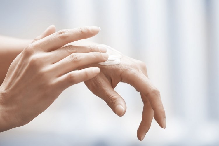 tips til tørre hænder holder huden sund og vasker hænder, hvor ofte