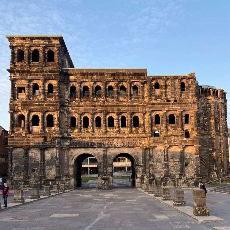 Porta Nigra Trier Sightseeingferier på museltipsene